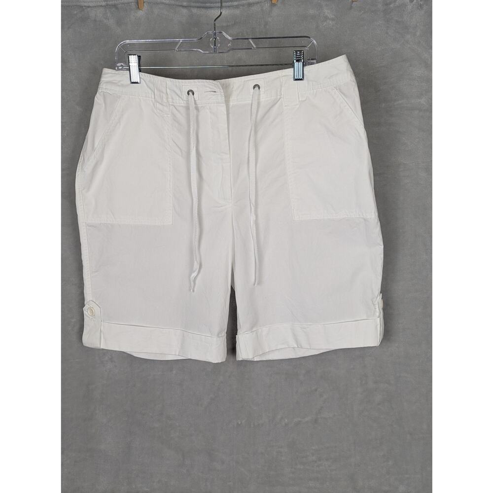 Studio Works White shorts Sz 16100% cotton Waist 36"Ins9.25"Hips 45" Rise12"EUC
